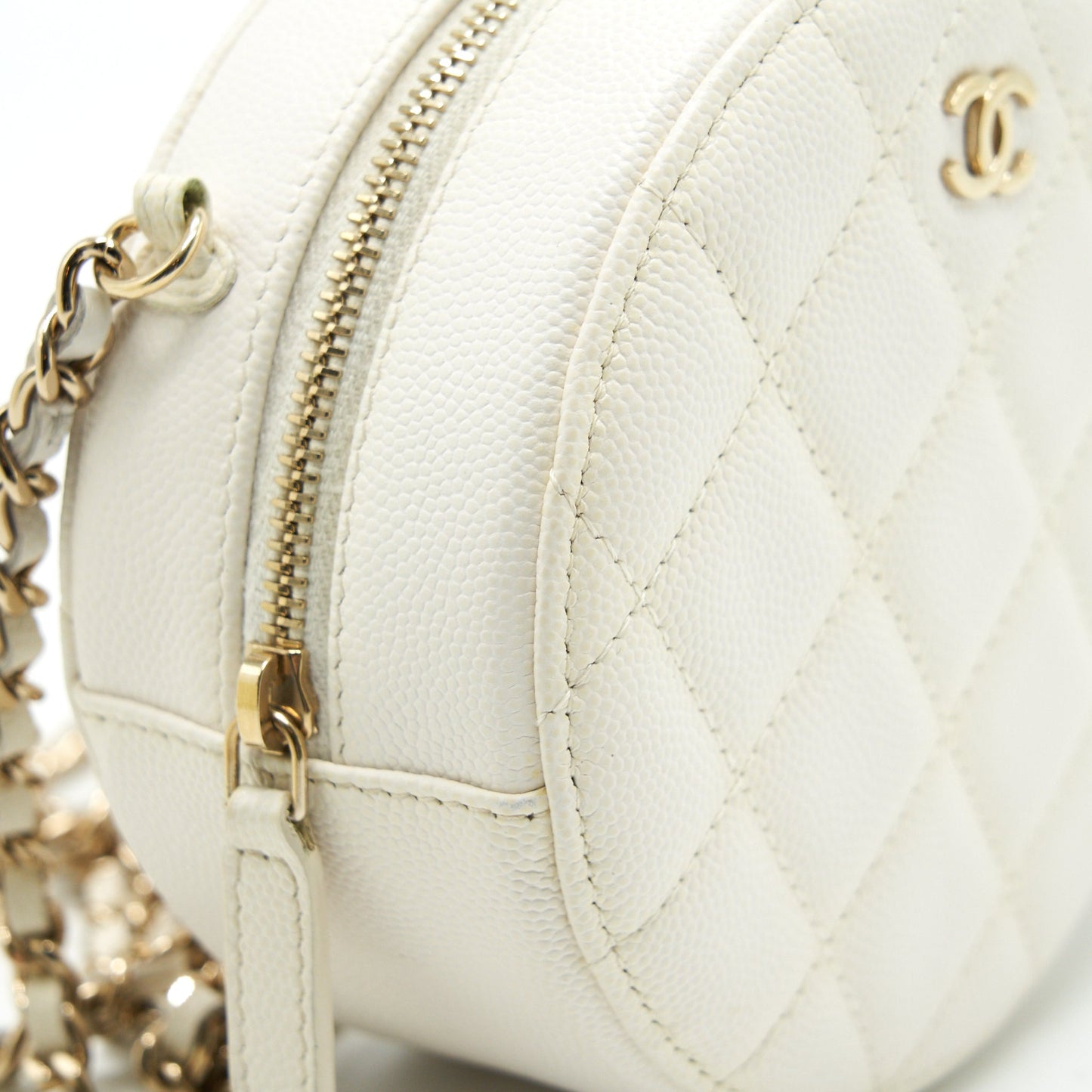 Chanel mini round Bag with Chain Caviar White LGHW