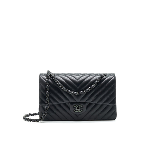 Chanel Chevron Medium Classic Double Flap Bag so Black