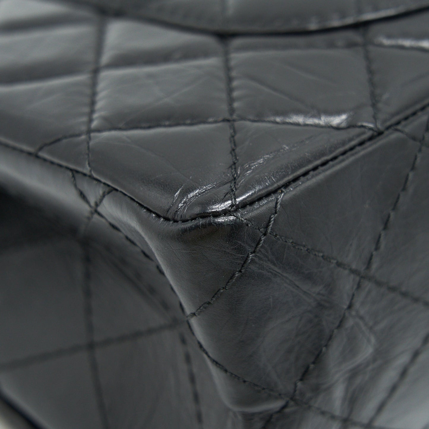 Chanel Reissue 226 in Black Ruthenium Silver Hardware