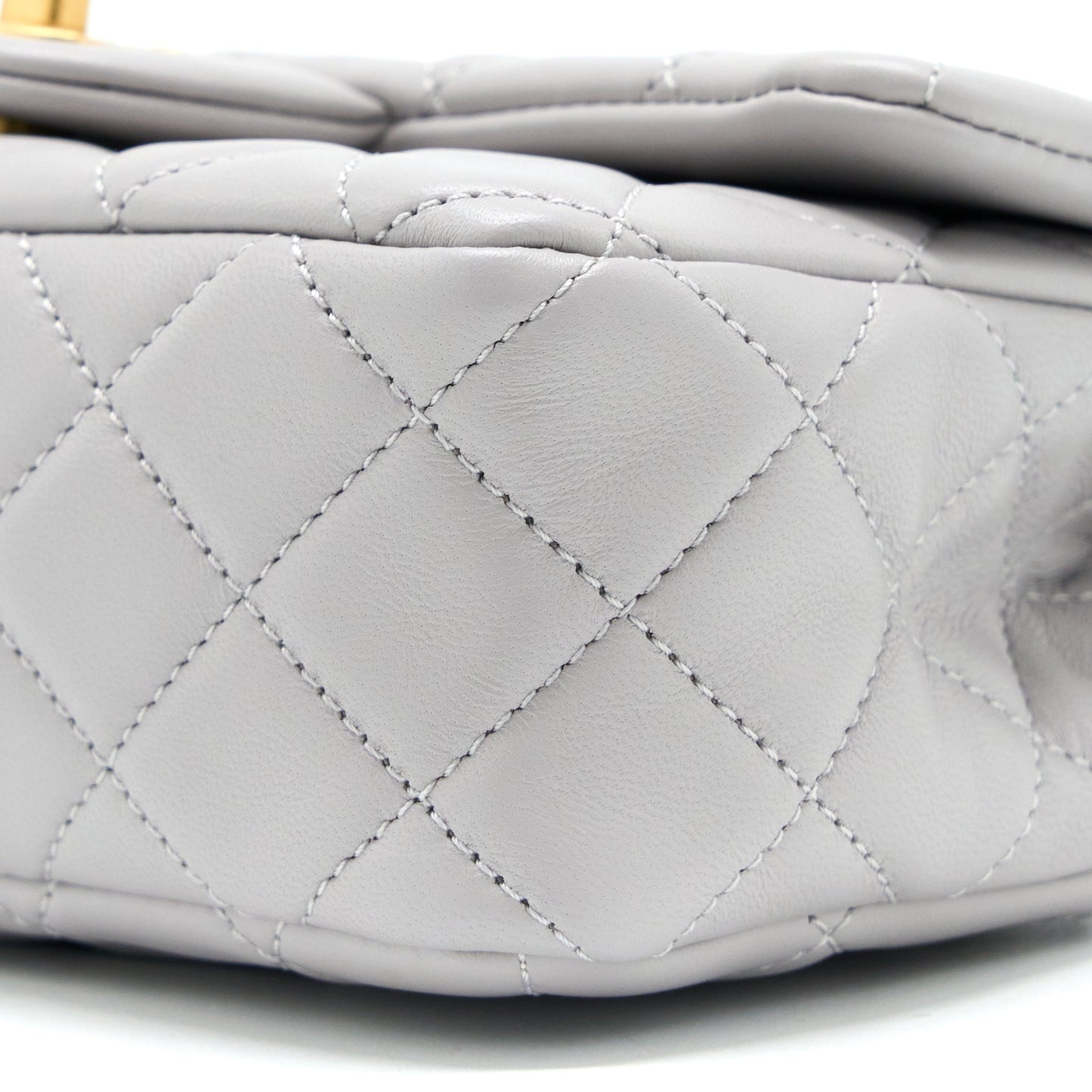 Chanel 22B Pearl Crush Mini Rectangular Flap Bag Lambskin Light Grey GHW(Microchip)