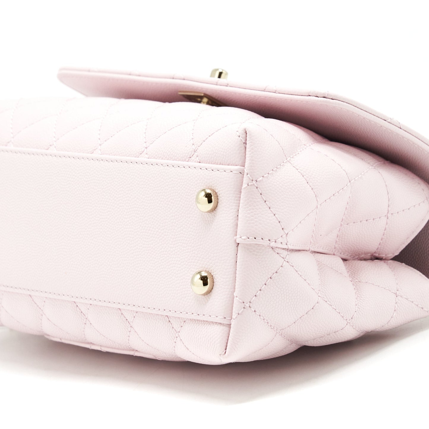 Chanel 22P Small Coco Handle Caviar Light Pink LGHW (Microchip)