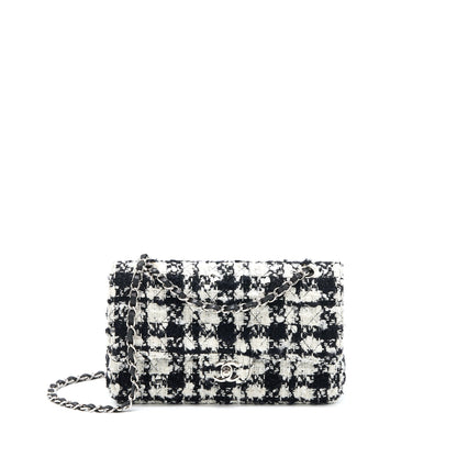 Chanel Classic Double Flap Bag Tweed Black/White SHW