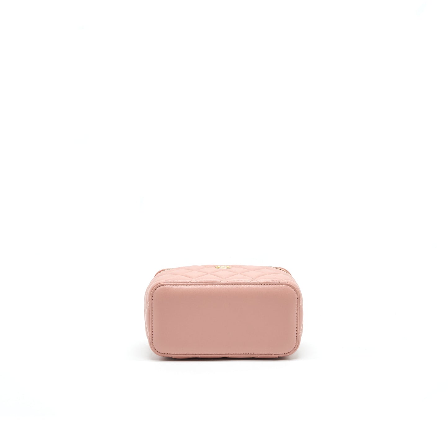 Chanel 21B pearl Crush rectangular Vanity with Chain Dark Pink
