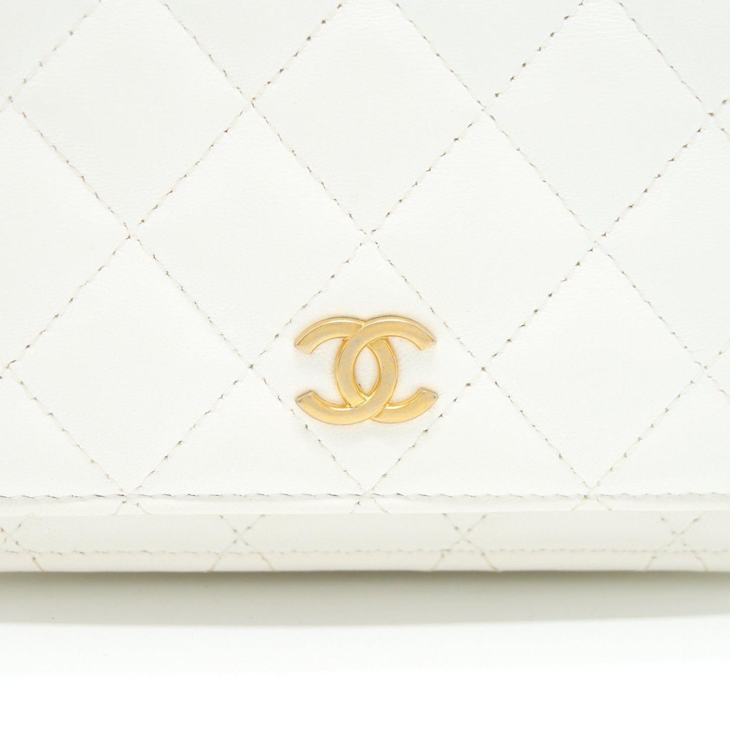 Chanel Small Wallet On Chain With Ribbon Chain Lambskin White GHW