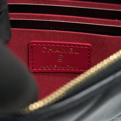 CHANEL 19 Phone and Card Holder Lambskin Quilted Black