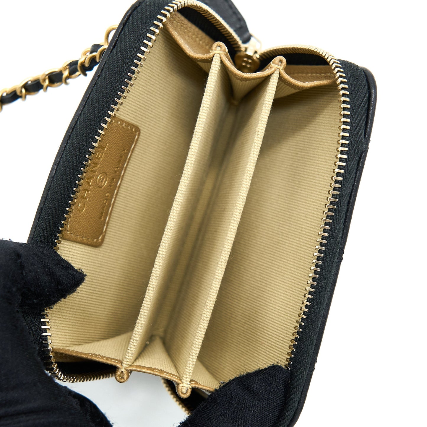 Chanel 22C Pearl Crush Card holder With Chain Lambskin Black GHW