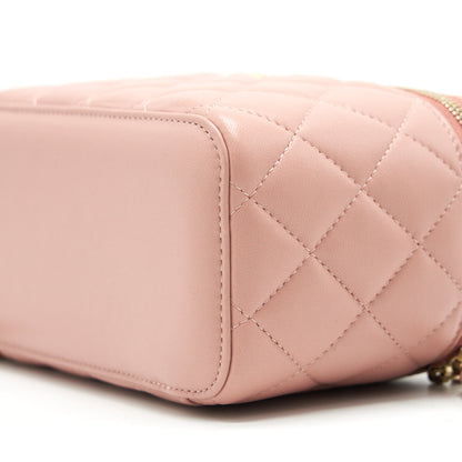 Chanel 21B pearl Crush rectangular Vanity with Chain Dark Pink