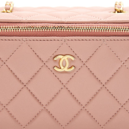 Chanel 21B pearl Crush rectangular Vanity with Chain Dark Pink