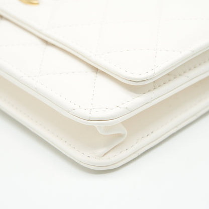 Chanel Pearl Crush Wallet On Chain Lambskin White GHW (Microchip)