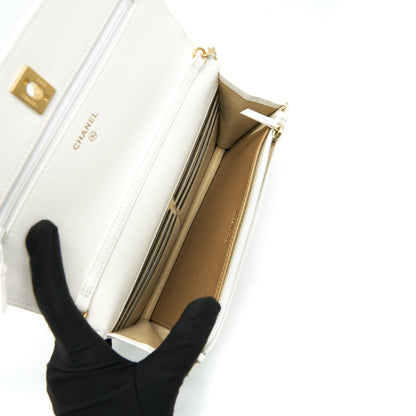 CHANEL Pearl Crush Wallet on Chain White GHW