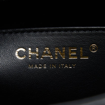 Chanel 22K Retro Classic New Square Flap Bag Goatskin Black with GHW (Microchip)