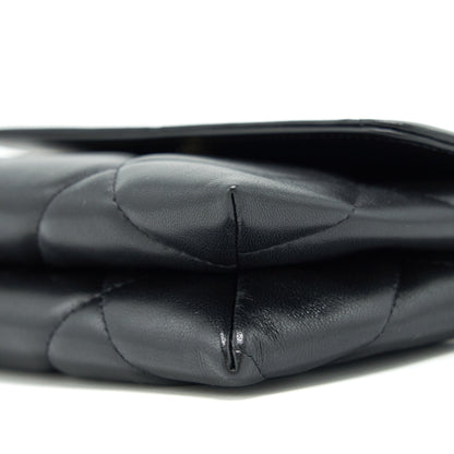 Chanel 19 Clutch lambskin black GHW