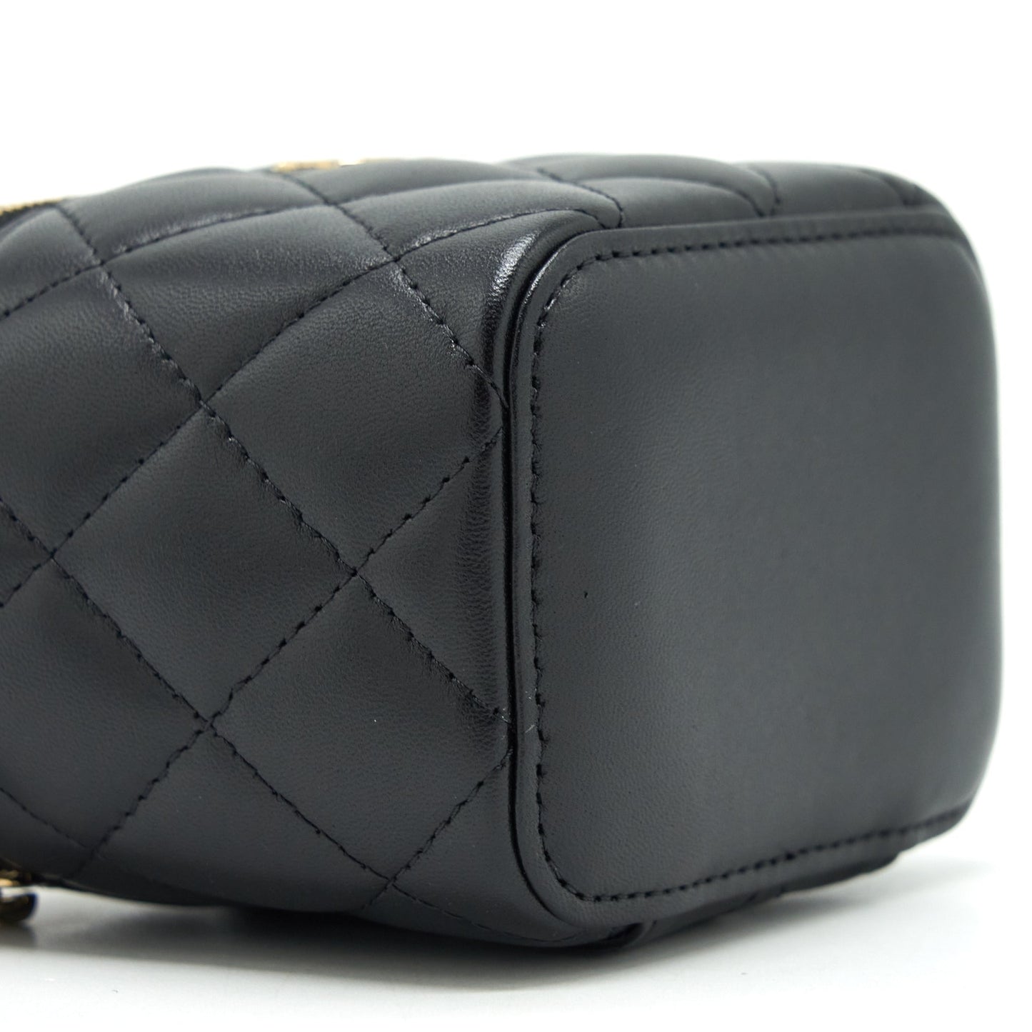 Chanel Top Handle Mini Vanity With Chain Lambskin Black LGHW