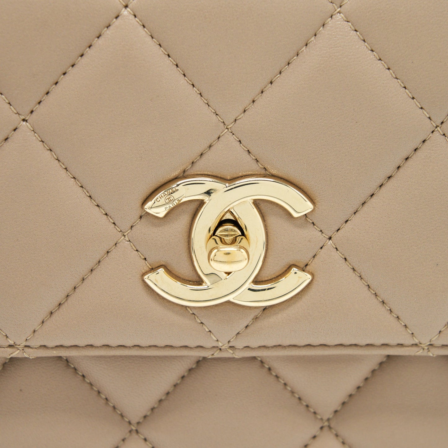 Chanel Trendy CC Flap Bag Lambskin Beige LGHW