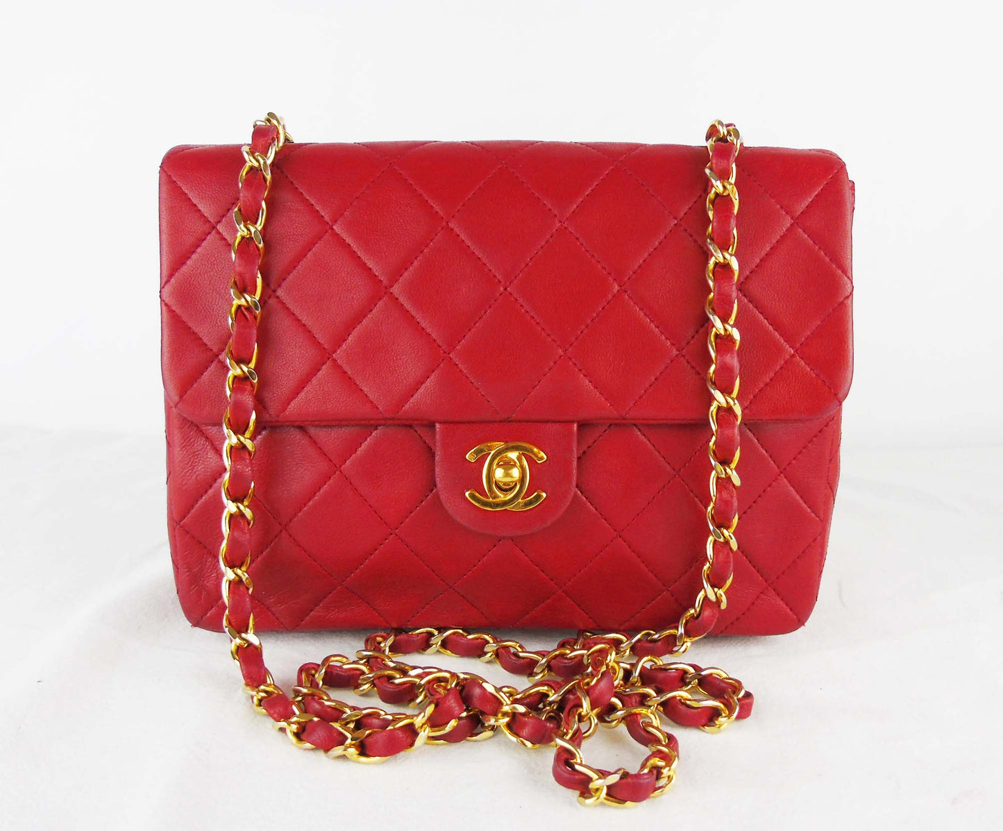 CHANEL red mini square lambskin flap bag ghw - vintage