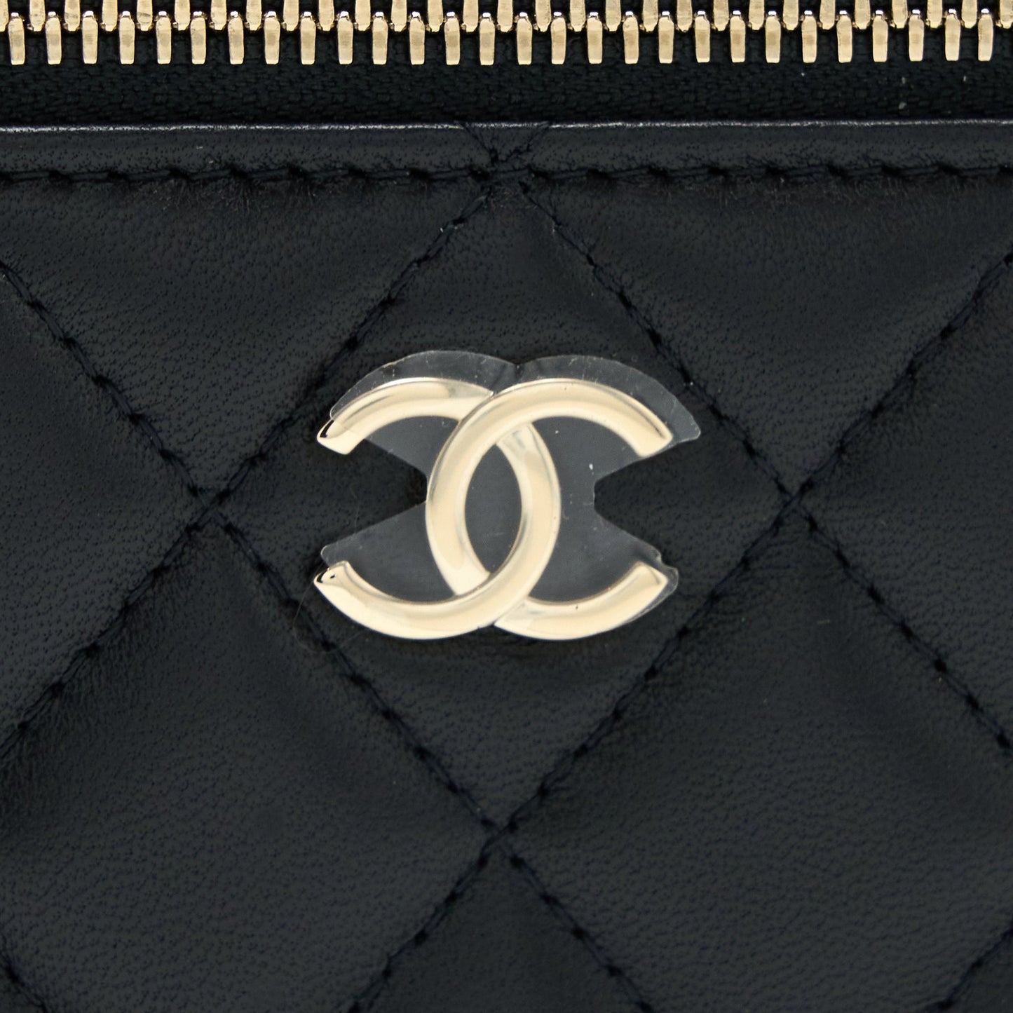 Chanel 22A Top Handle Long Vanity With Chain Lambskin Black LGHW