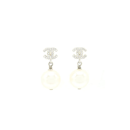 Chanel Pearl drop Crystal earrings