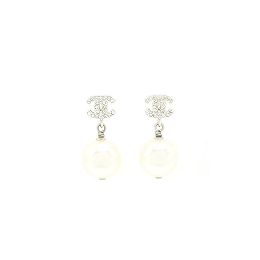 Chanel Pearl drop Crystal earrings
