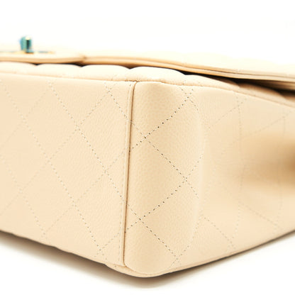 Chanel Maxi Classic Double Flap Bag Caviar beige GHW