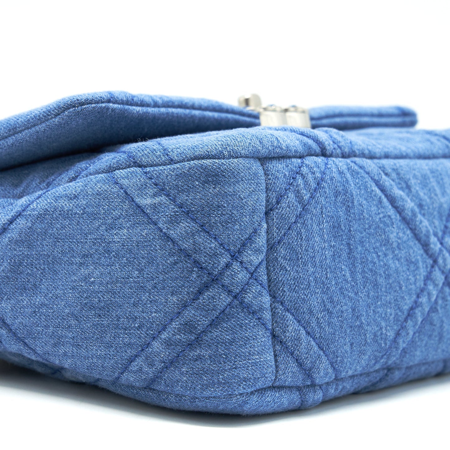 Chanel 22P Denim Small 19 Bag light blue Gold/Sliver Hardware