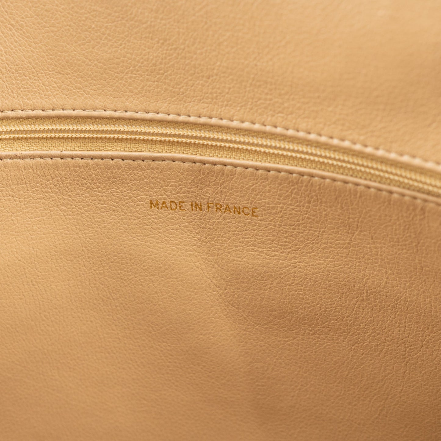 CHANEL VINTAGE golden ball shoulder bag