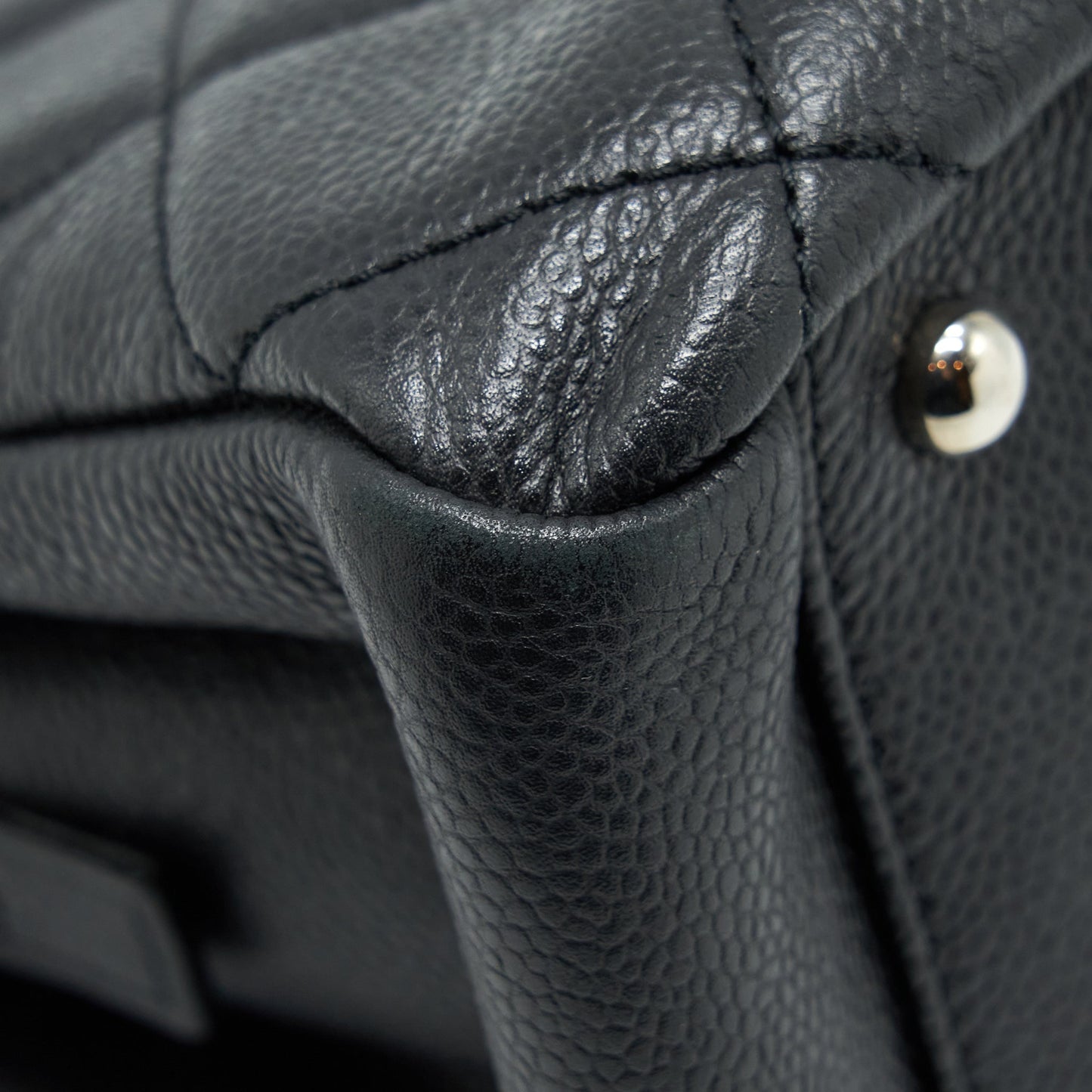 Chanel CC Logo Tote Bag Caviar Black SHW