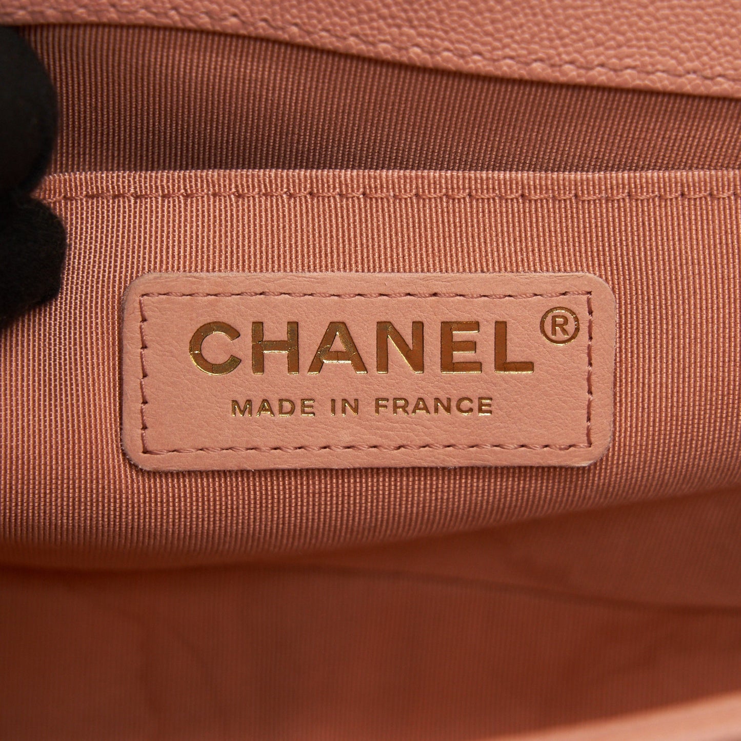 CHANEL MEDIUM BOY CHANEL BAG CAVIAR PINK GHW