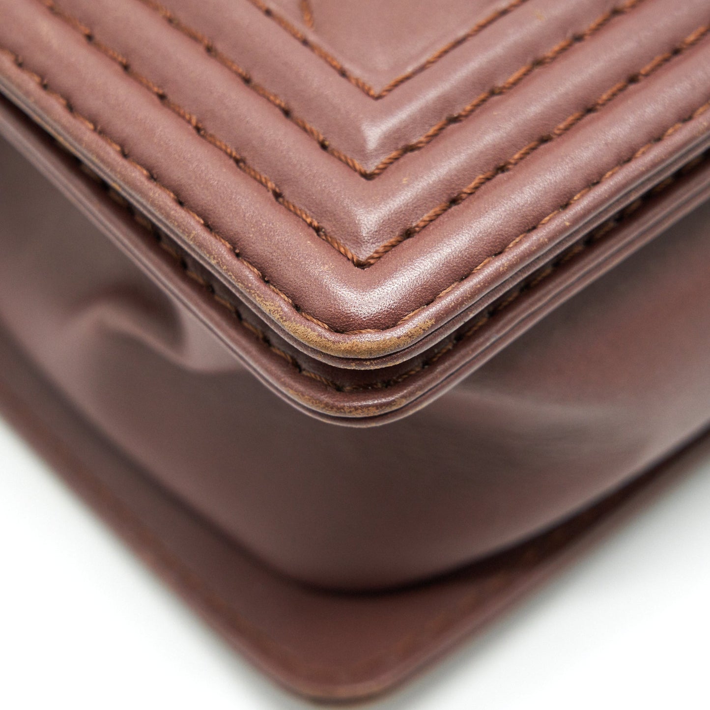 CHANEL MEDIUM BOY CHANEL BAG CHOCOLATE BROWN SHW