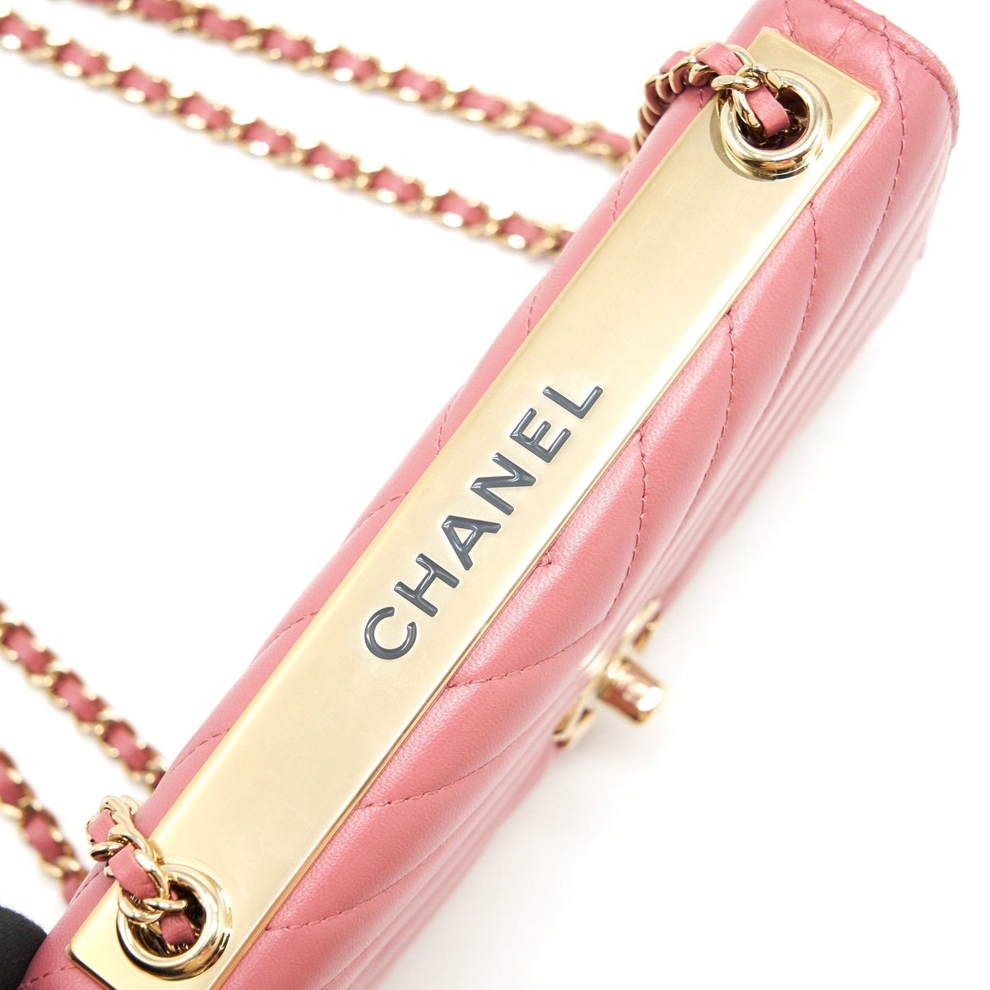 Chanel Chevron trendy CC Wallet on Chain Lambskin pink LGHW