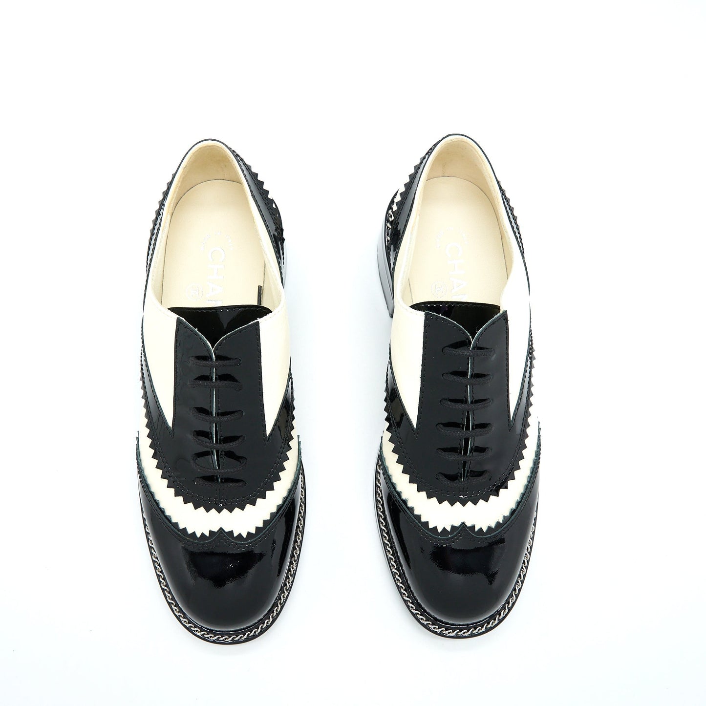 Chanel Size 38.5 Patent/Lambskin Black/White Loafer