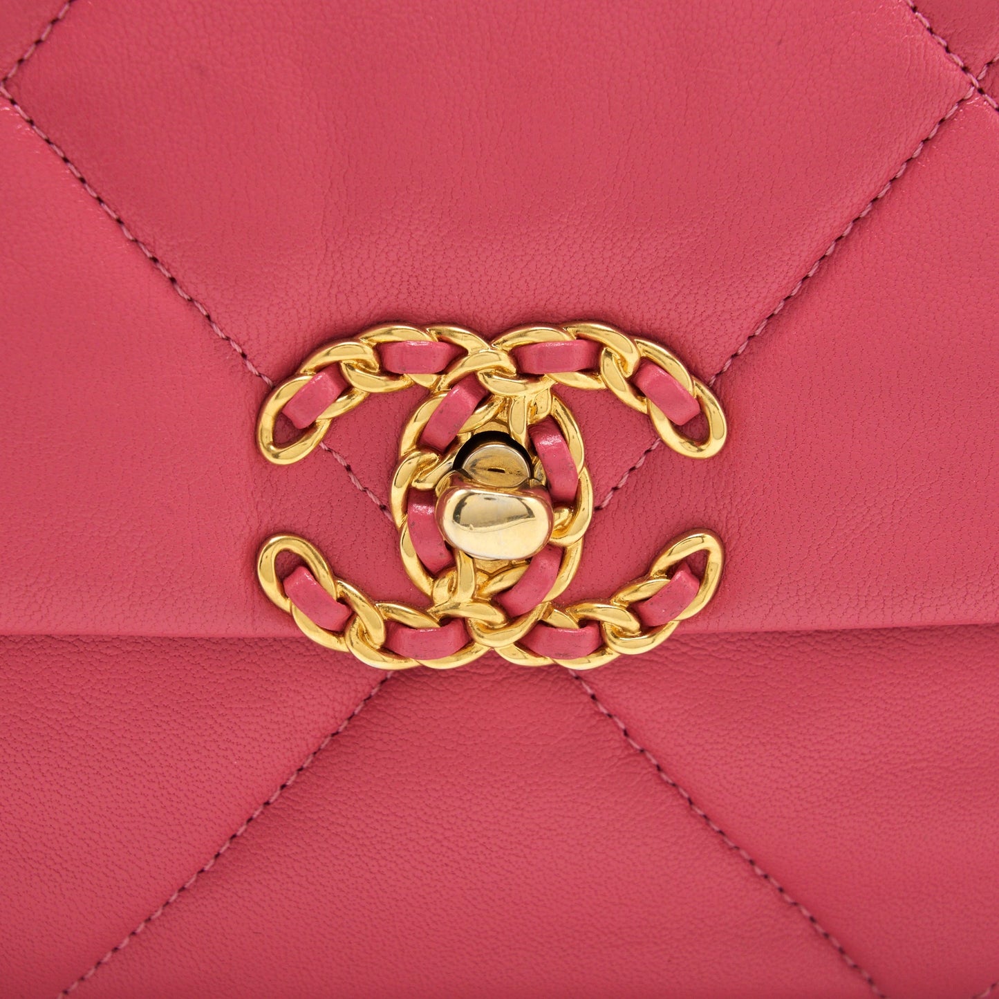 Chanel Small 19 flap bag Goatskin Pink with Gold/silver hardware