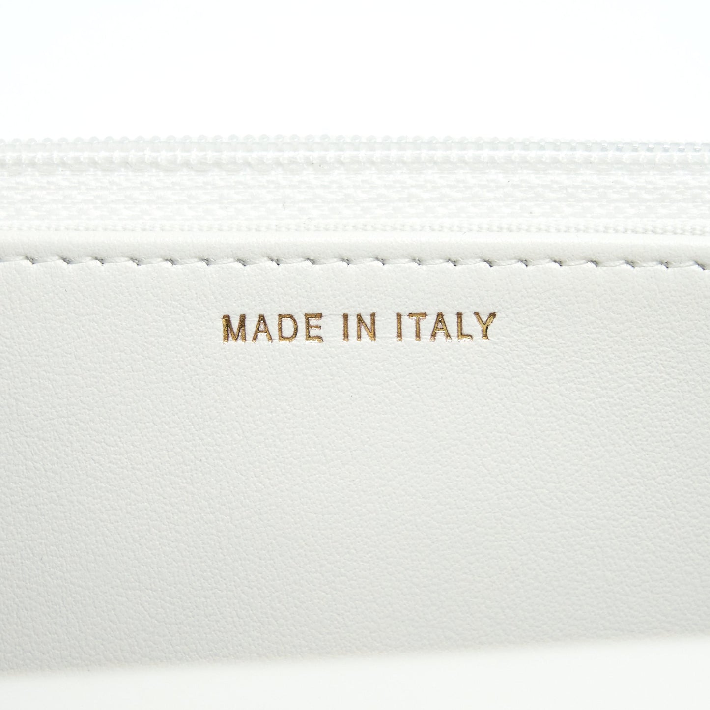 Chanel 22s Logo Top Handle Wallet On Chain Caviar White GHW