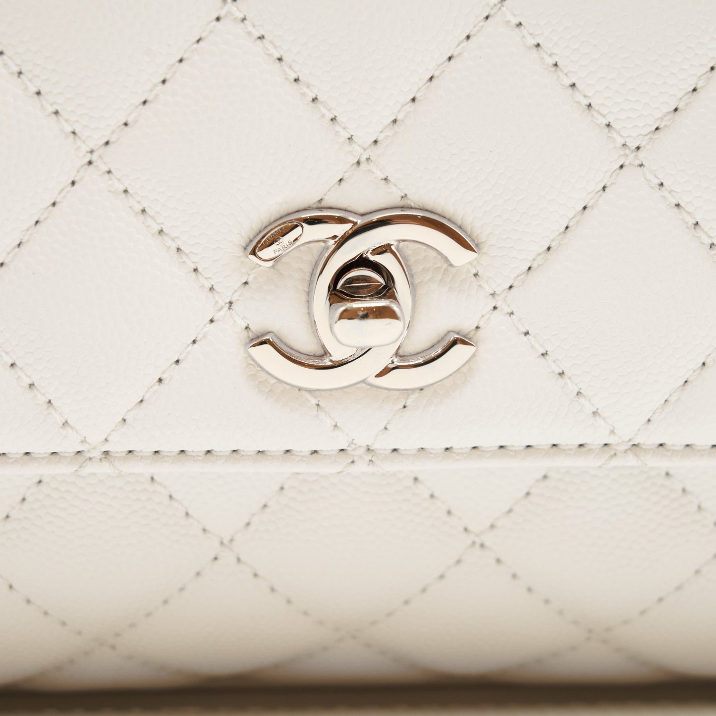 Chanel Small Coco handle Caviar White LGHW (microchip)