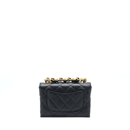 Chanel 22S Seasonal Flap Bag Calfskin Black Brushed GHW