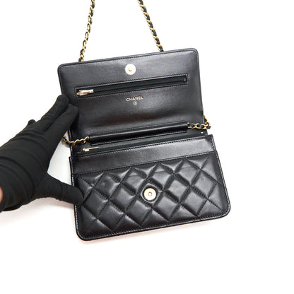 Chanel 2021 Seasonal Wallet on Chain black GHW