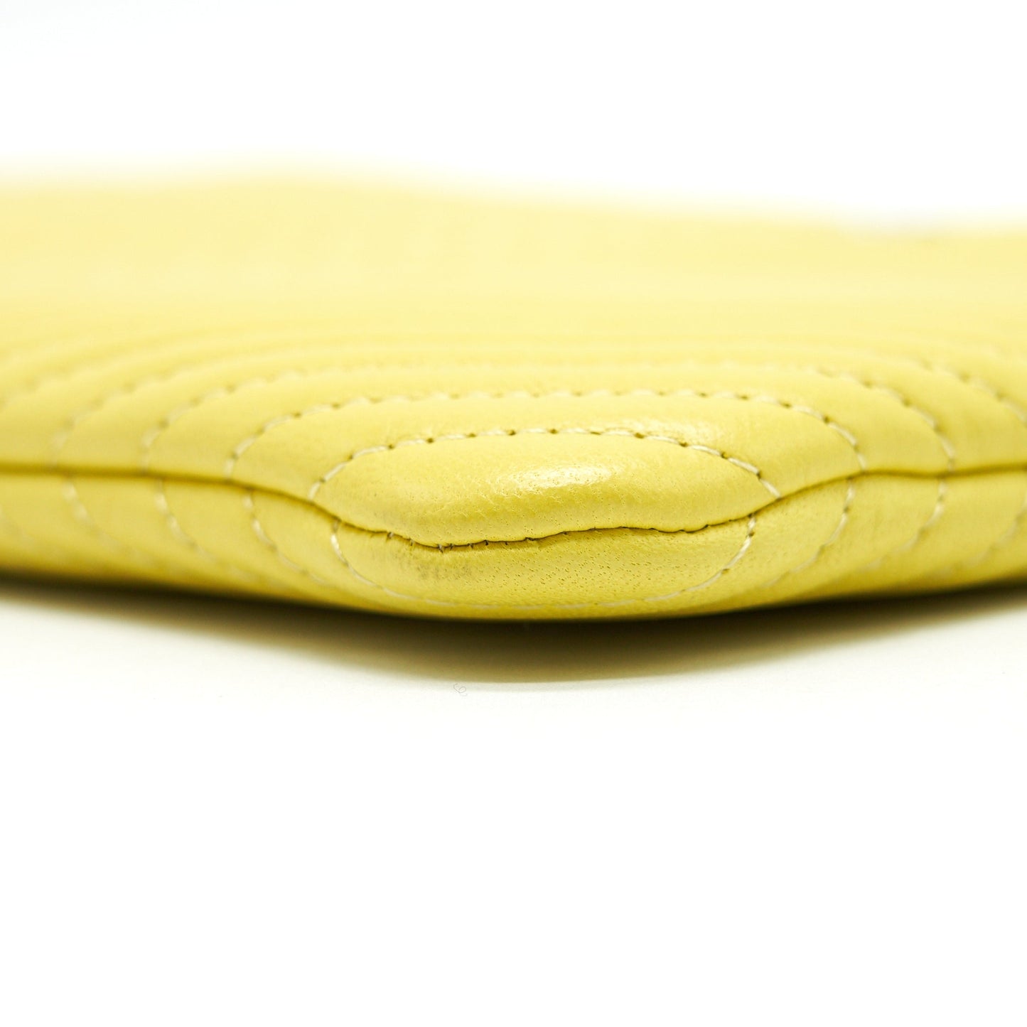 CHANEL CHEVRON CLUTCH BAG IN YELLOW SHW