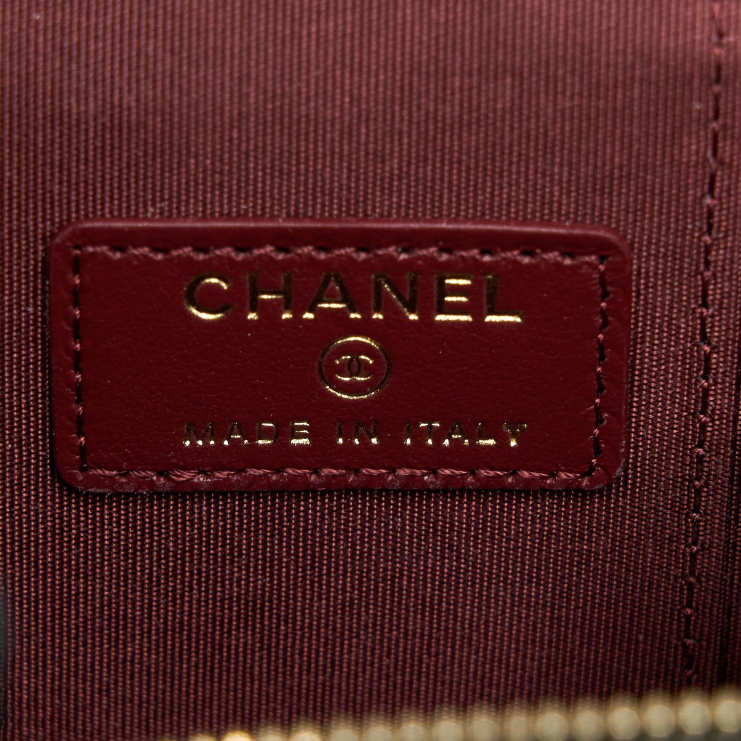 Chanel 21A Gold Crush Mini Vanity Case Calfskin Black Brushed GHW