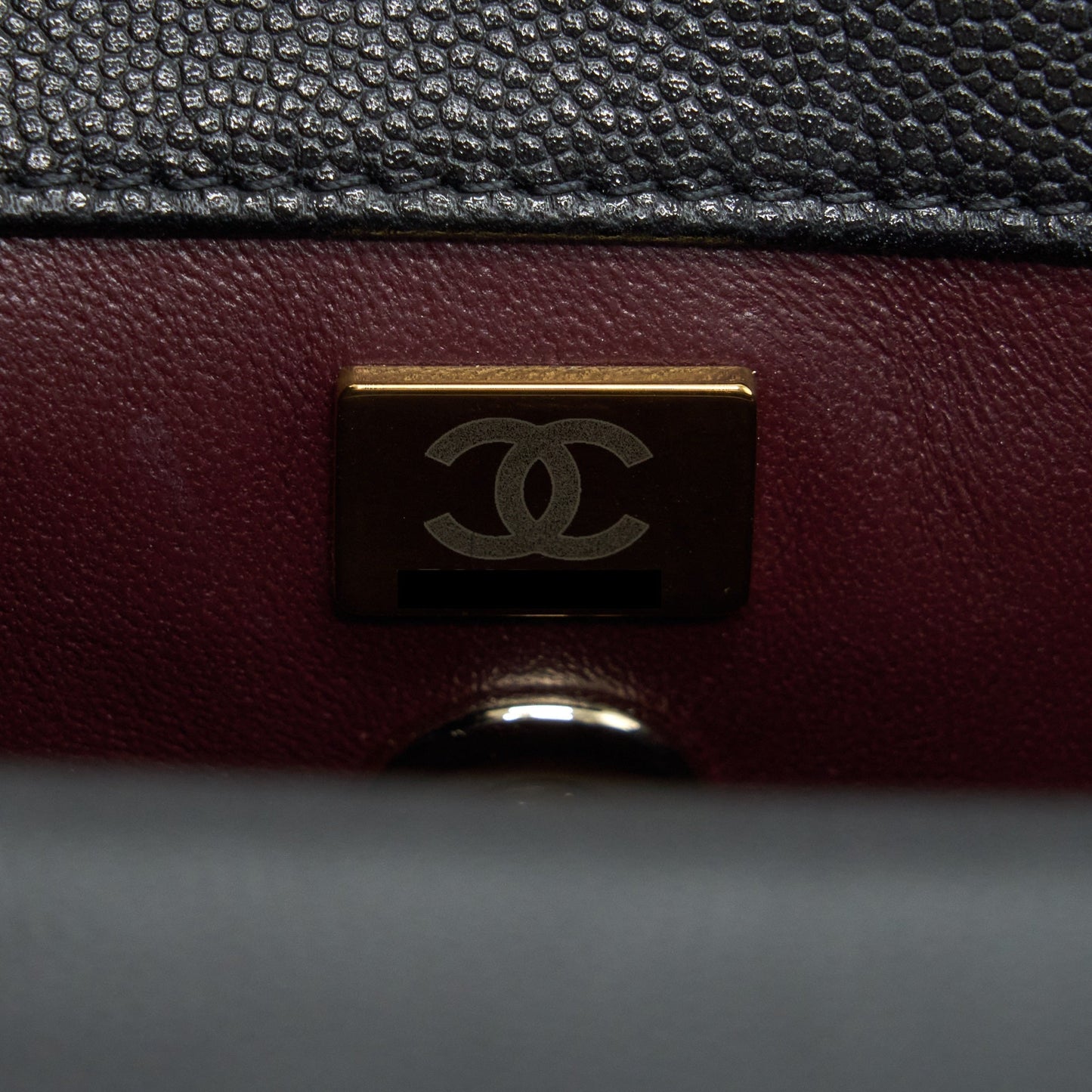 Chanel small coco handle caviar black LGHW (microchip)