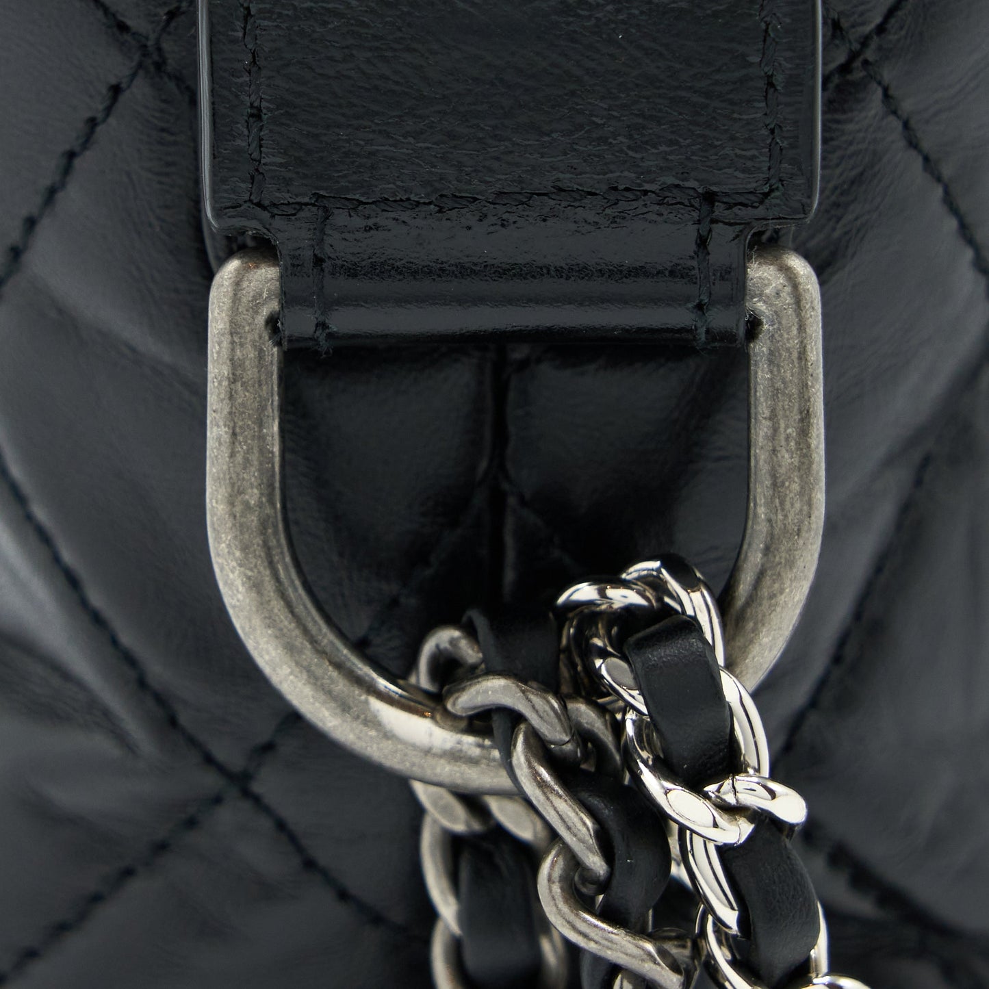 Chanel New Medium Gabrielle Hobo Bag Aged Smooth Calfskin Multicolour Hardware