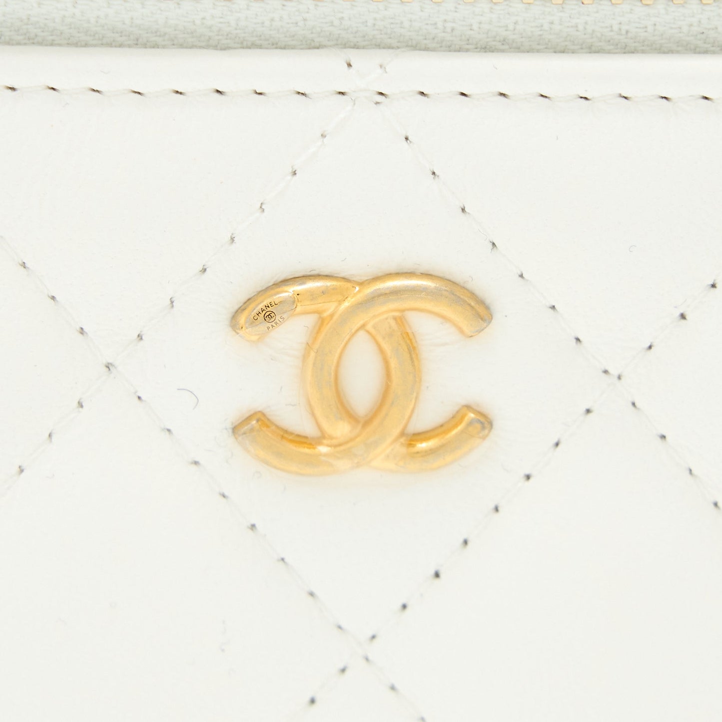 Chanel Pearl Crush Long Vanity Case Lambskin White Brushed GHW