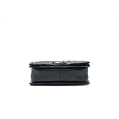 CHANEL MEDIUM BOY CHANEL HANDBAG CAVIAR BLACK SHW