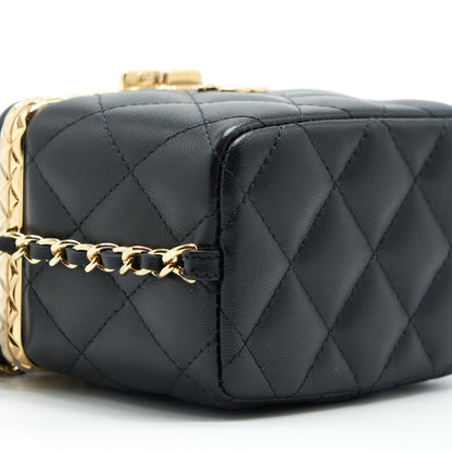 Chanel 22S Small Clic Flap Vanity With Chain Lambskin Black LGHW