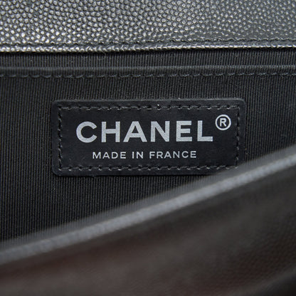 Chanel Medium boy Chanel Bag Caviar Black ruthenium hardware