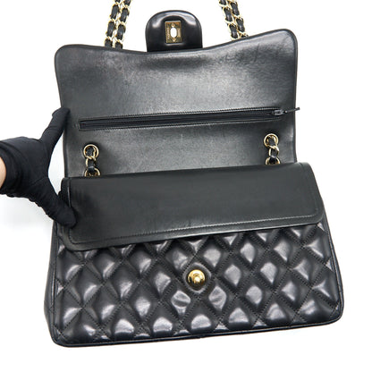 Chanel Classic Jumbo double flap Bag Lambskin Black GHW