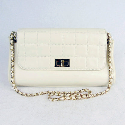CHANEL pale cream leather quilted flapbag mademoiselle lock