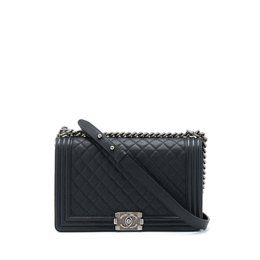 Chanel New Medium 28cm Boy Bag Caviar Black Ruthenium SHW