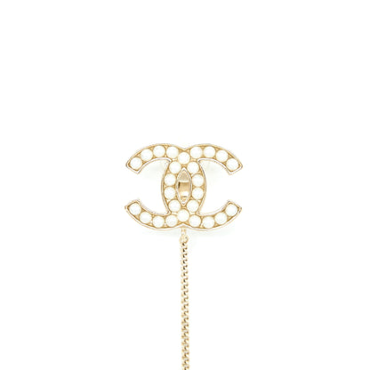 Chanel Pearl CC Logo Ear Clip