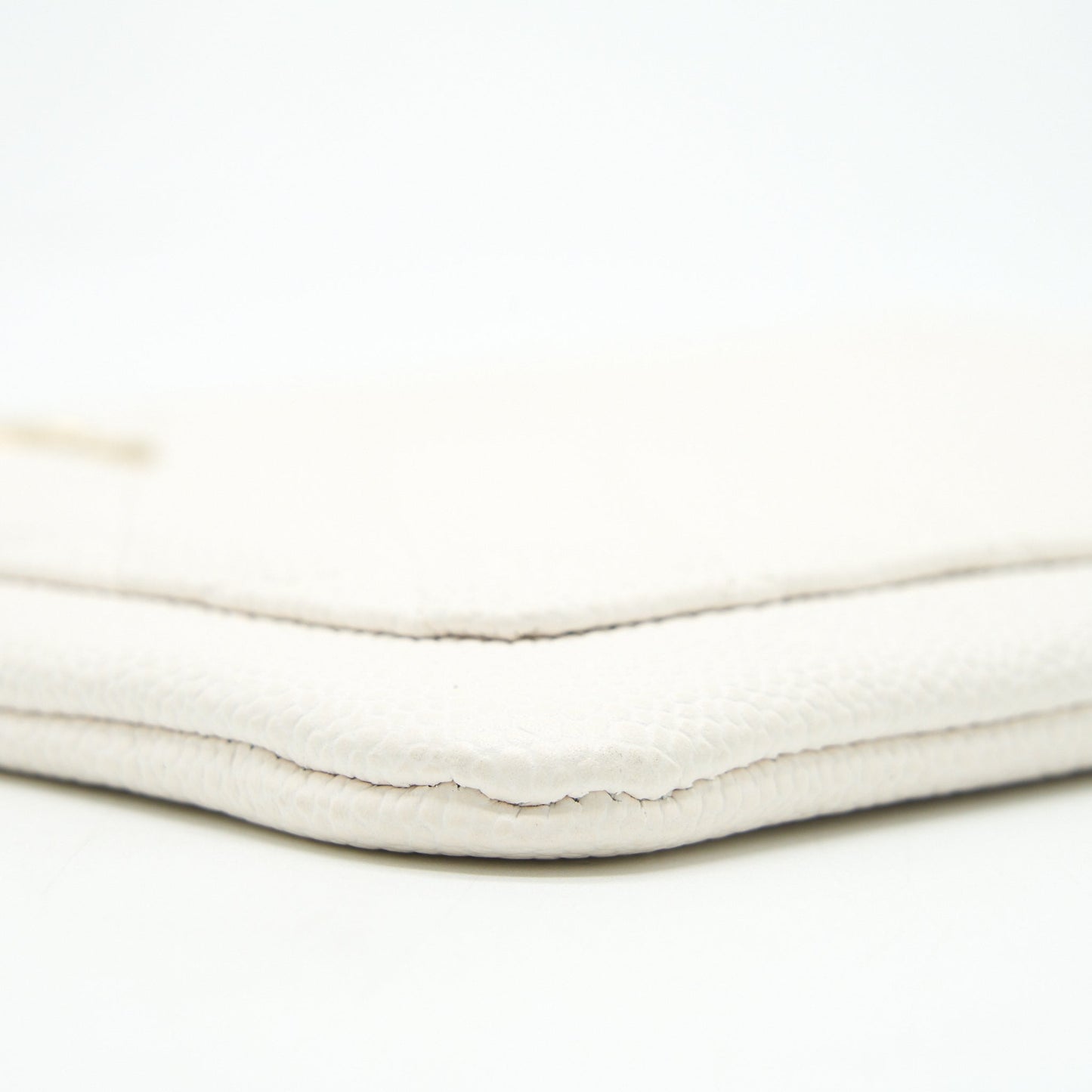 Chanel Seasonal Zippy Pouch Caviar White GHW