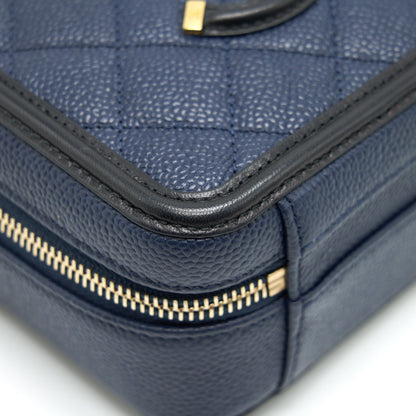 CHANEL VANITY CASE IN SMALL NAVY
