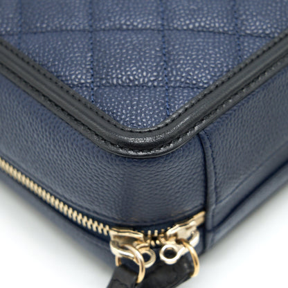 CHANEL VANITY CASE IN SMALL NAVY
